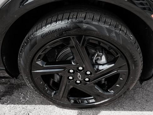 Used 2024 Chevrolet Equinox EV RS AWD/4WD image 9