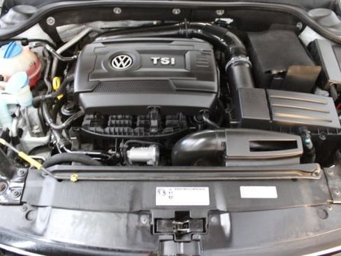 Used 2016 Volkswagen Jetta Sport FWD image 22