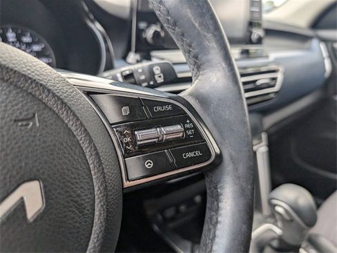 Used 2023 Kia Seltos S image 27