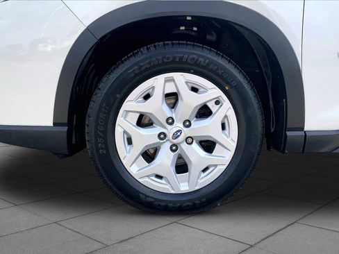 Used 2020 Subaru Forester w/ Alloy Wheel Package AWD/4WD image 11