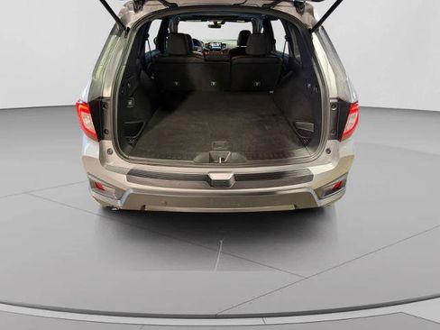 Used 2025 Honda Passport TrailSport image 4