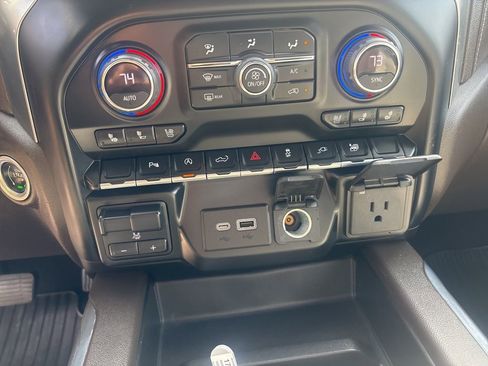 Used 2022 Chevrolet Silverado 1500 LTZ image 42