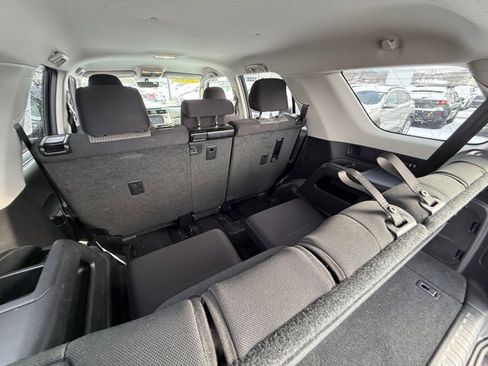 Used 2016 Toyota 4Runner SR5 image 38