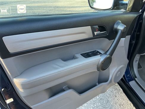 Used 2011 Honda CR-V EX-L image 18