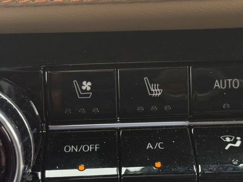 New 2026 Chevrolet Equinox ACTIV w/ Convenience Package III image 21