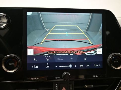 Used 2024 Lexus NX 250 FWD w/ Towing Package (2000 Lbs) image 19