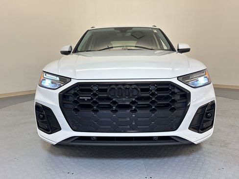 Used 2023 Audi Q5 2.0T Premium Plus w/ Premium Plus Package AWD/4WD image 6