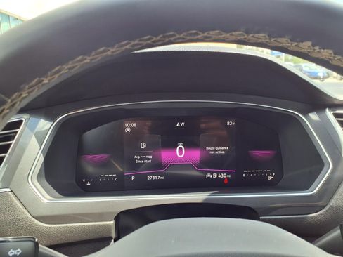 Used 2023 Volkswagen Tiguan SE R-Line FWD image 24