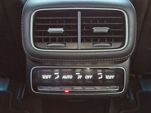 Used 2021 Mercedes-Benz GLS 450 4MATIC image 29
