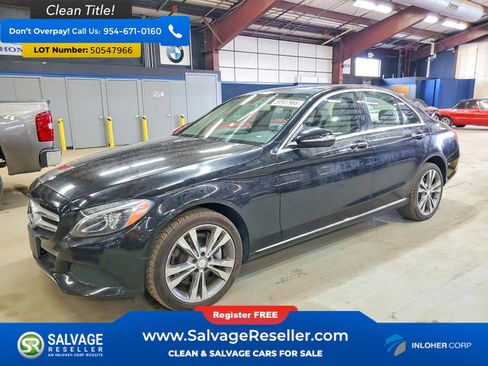 Used 2015 Mercedes-Benz C 300 4MATIC Sedan image 1