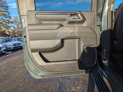 Used 2025 Chevrolet Silverado 2500 LTZ w/ Trail Boss Package image 43