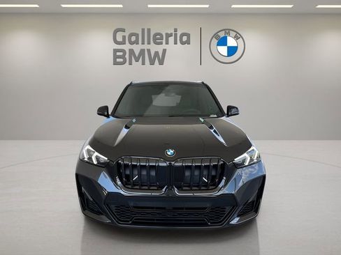 Certified 2026 BMW X1 xDrive28i w/ Technology Package AWD/4WD image 3
