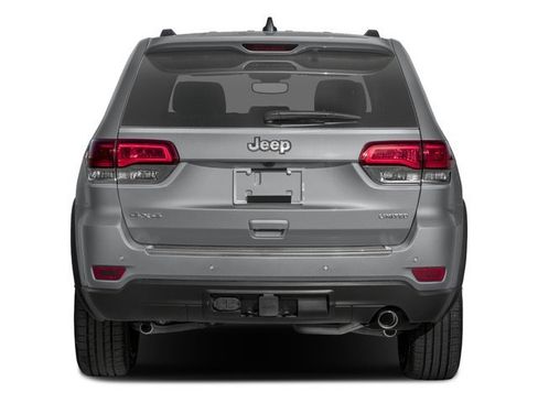 Used 2017 Jeep Grand Cherokee Limited w/ Luxury Group II AWD/4WD image 8