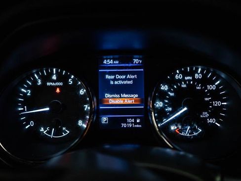 Used 2021 Nissan Rogue Sport S FWD image 16