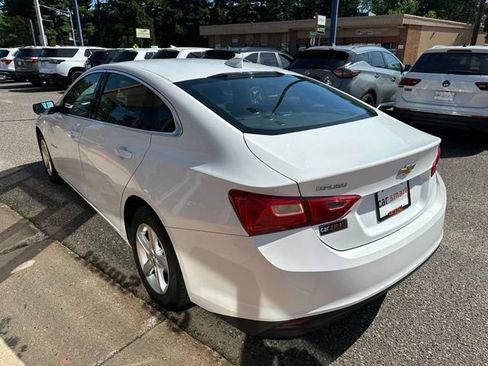 Used 2023 Chevrolet Malibu LT FWD image 5