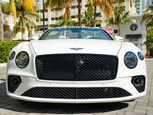Used 2024 Bentley Continental GT Speed image 7