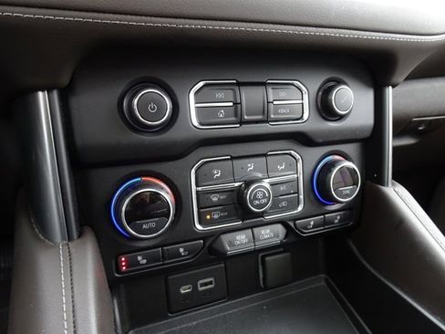 Certified 2021 Chevrolet Tahoe LT w/ LT Signature Package image 19