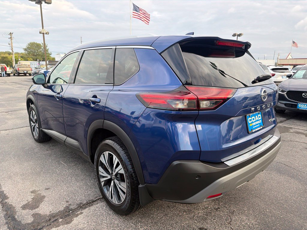 Used 2021 Nissan Rogue SV w/ Premium Package AWD/4WD image 5