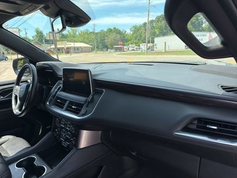 Used 2024 Chevrolet Tahoe LT RWD image 15