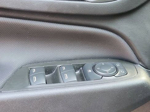 Used 2024 Chevrolet Equinox RS image 29