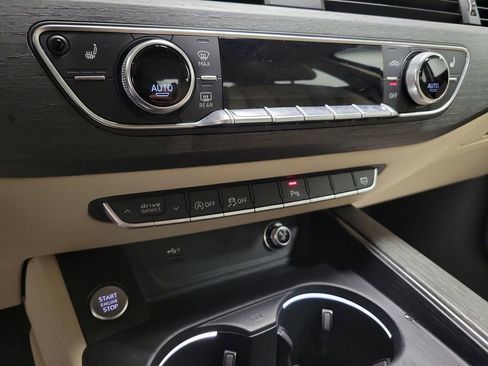 Used 2019 Audi A4 2.0T Premium Plus w/ Premium Plus Package image 20