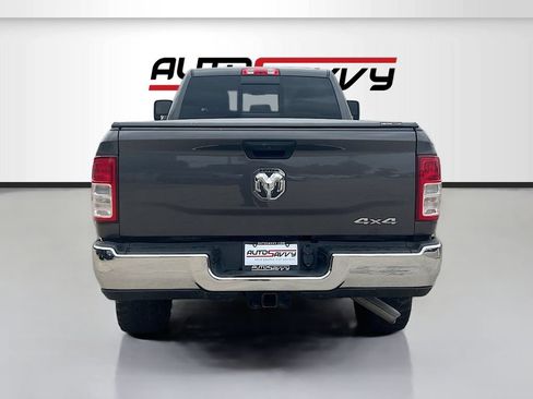 Used 2024 RAM 2500 Tradesman w/ Chrome Appearance Group AWD/4WD image 6