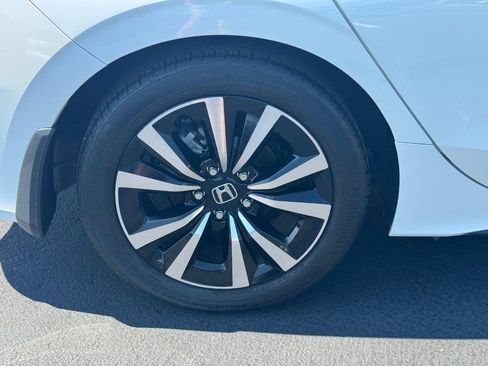 Used 2022 Honda Civic EX-L image 9