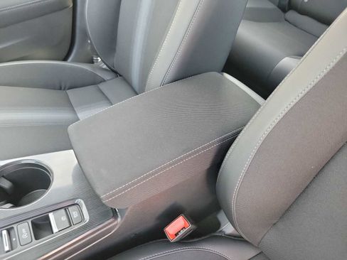 Used 2025 Honda Civic Sport image 12