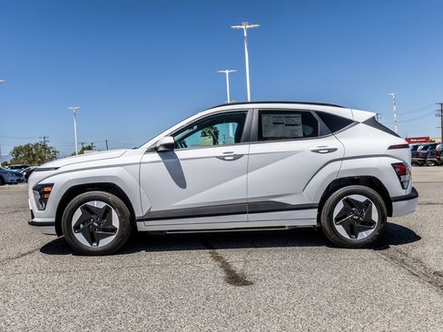 New 2025 Hyundai Kona SEL FWD image 5