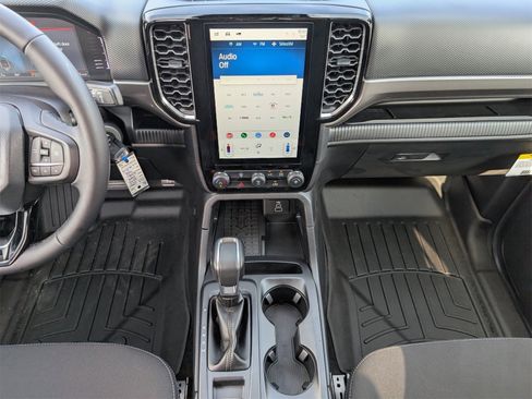 New 2025 Ford Ranger XLT w/ FX4 Off-Road Package image 7