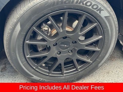 Used 2023 Honda Civic LX image 9