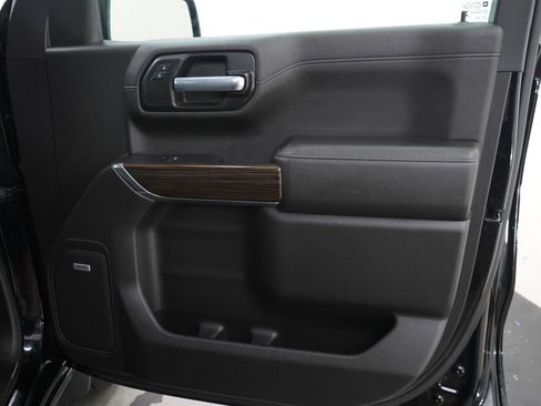 Used 2021 Chevrolet Silverado 1500 RST w/ All Star Edition Plus AWD/4WD image 9
