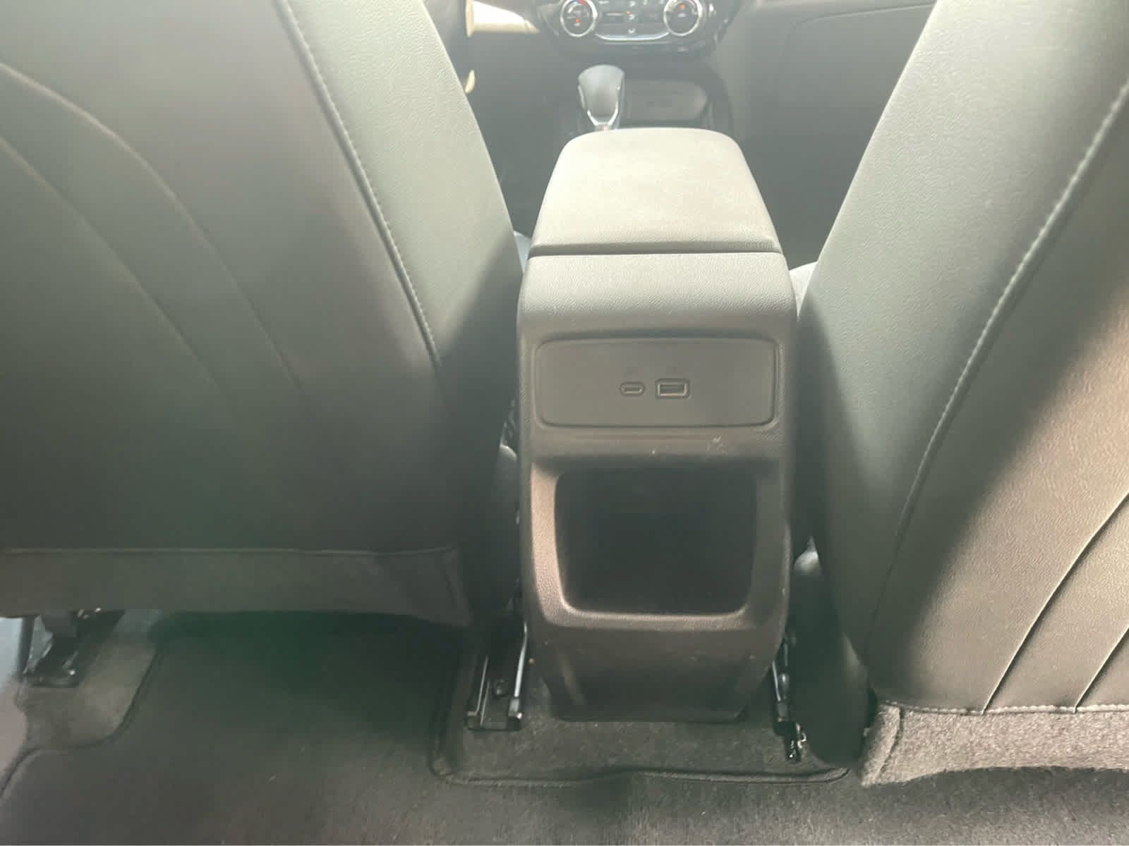 Used 2025 Chevrolet Trax LT FWD image 23