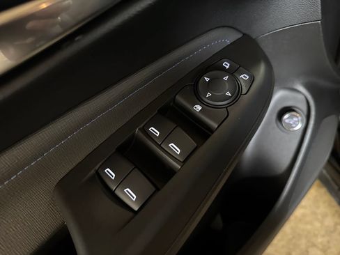 Used 2024 Buick Envista Sport Touring w/ Convenience I Package FWD image 16