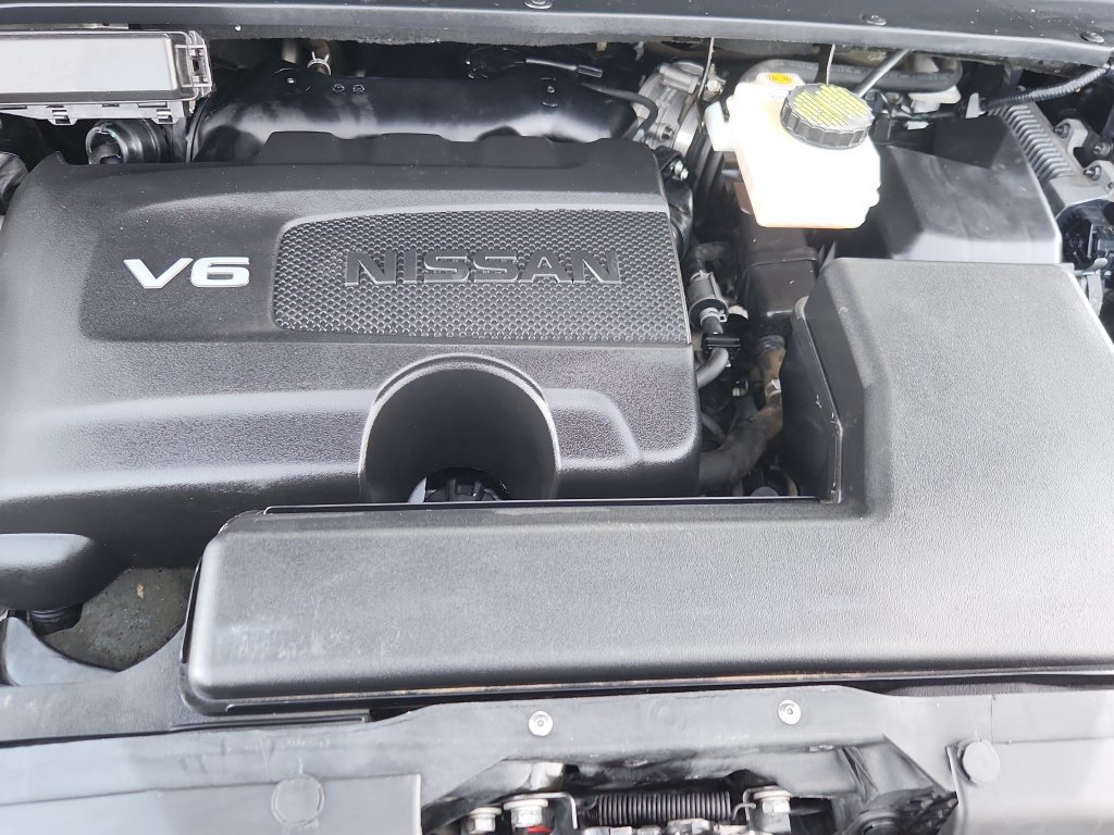 Used 2020 Nissan Pathfinder SL AWD/4WD image 17