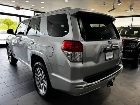 Used 2012 Toyota 4Runner Limited AWD/4WD image 3