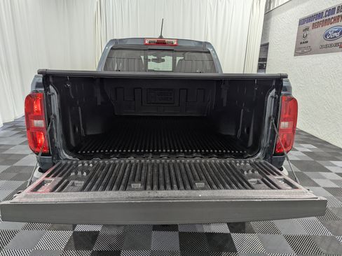 Used 2019 Chevrolet Colorado Z71 AWD/4WD image 10