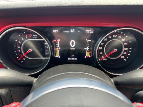 Used 2020 Jeep Gladiator Rubicon AWD/4WD image 18