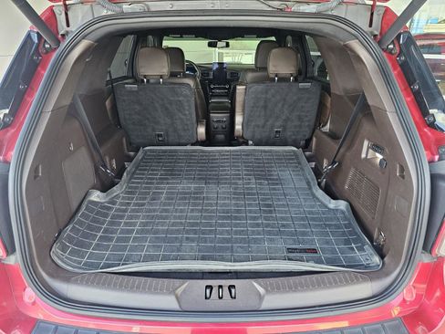 Used 2022 Ford Explorer King Ranch w/ Premium Technology Package image 15