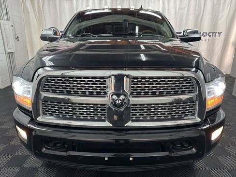 Used 2017 RAM 2500 Longhorn w/ Convenience Group AWD/4WD image 4
