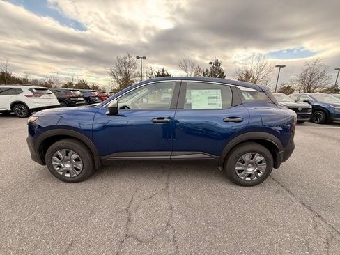 New 2026 Nissan Kicks S image 8