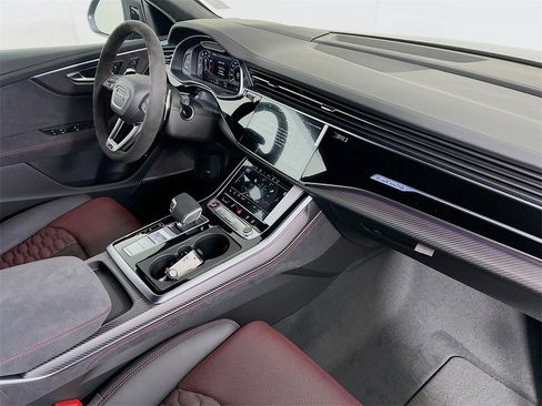 New 2026 Audi RS Q8 performance image 29