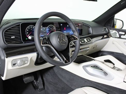 New 2026 Mercedes-Benz GLE 580 GLE 580 image 15