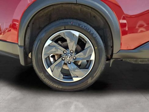 Used 2024 Nissan Rogue SV FWD image 20