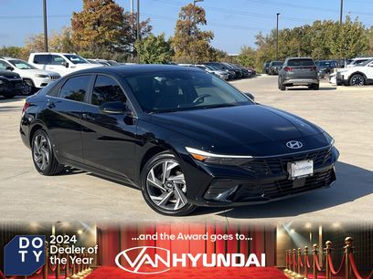 Certified 2025 Hyundai Elantra SEL