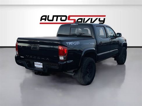 Used 2020 Toyota Tacoma TRD Sport w/ Technology Package image 7