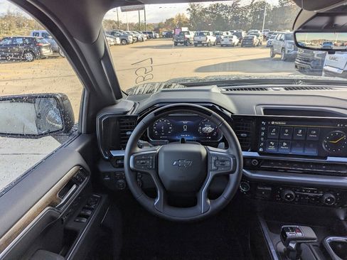 New 2026 Chevrolet Silverado 1500 High Country w/ Midnight Edition image 3