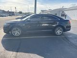 Used 2017 Ford Taurus Limited image 4