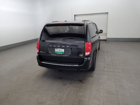 Used 2019 Dodge Grand Caravan GT FWD image 7