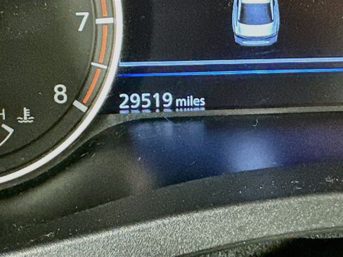 Used 2023 Nissan Altima 2.5 SV w/ SV Premium Package FWD image 18